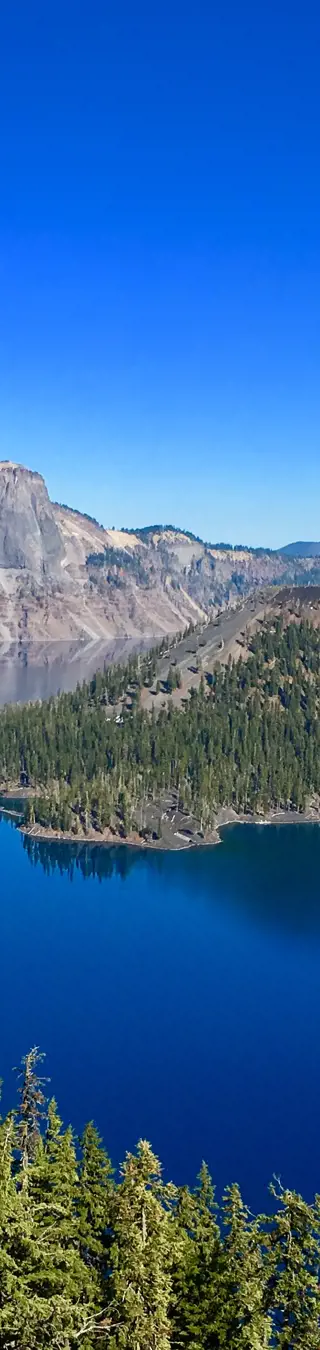 Bestaune das Wunder der Natur am Crater Lake Nationalpark